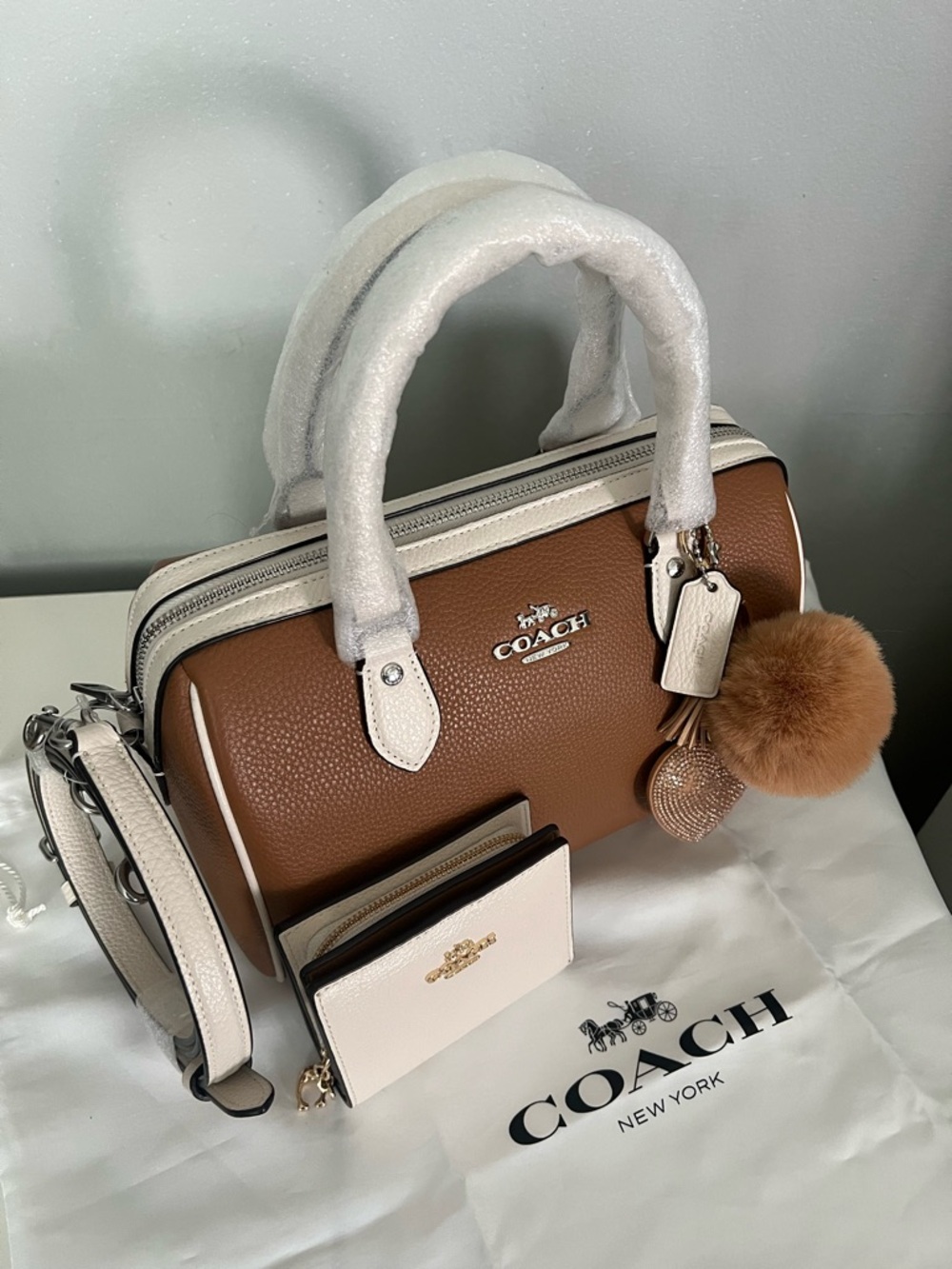 Coach Rowan Satchel In Colorblock And Wallet - Picture 3 of 13